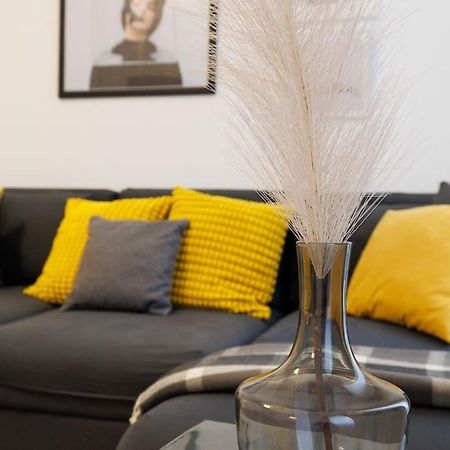 Franz 21 - Typical Viennese Apartment In The Heart Of Viena Exterior foto